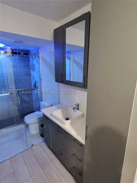 Apartment for rent at Arlen House 1723