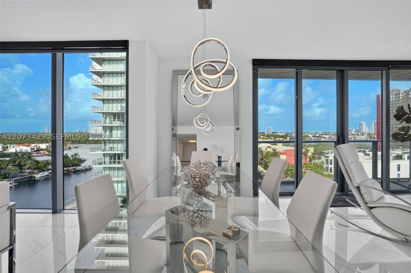 Condo for sale at Arlen House 4-1007