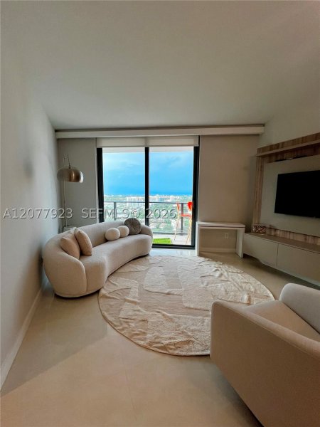 Comprar apartamento no Paraiso Bayviews 1910