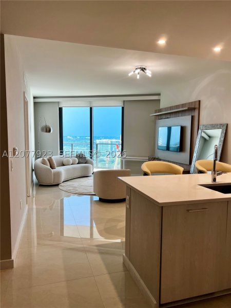 Paraiso Bayviews Apt #1910