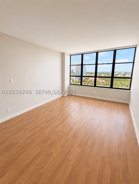 Property photo # 13