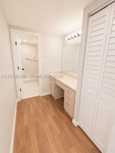 Property photo # 11
