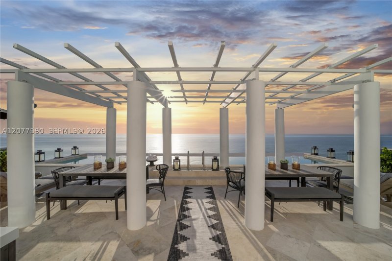 Villa Di Mare Apt #PH1600