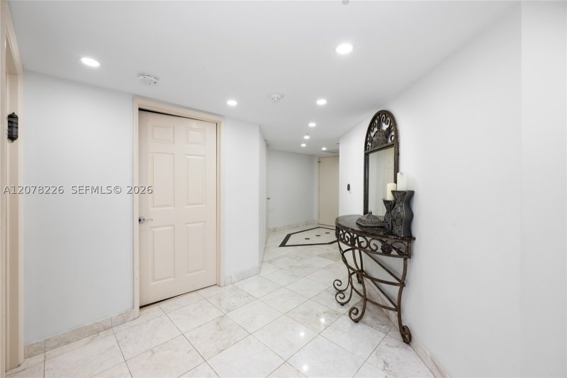 Condo for sale at Sands Pointe 907