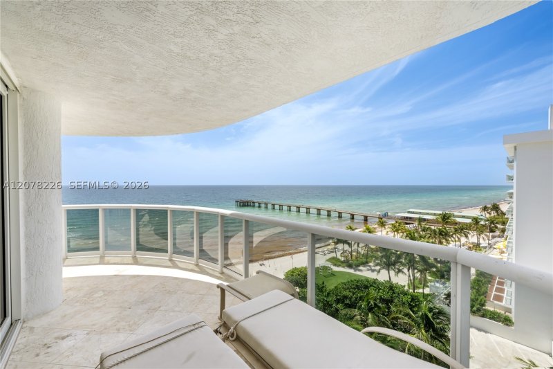 Condo for sale at Sands Pointe 907