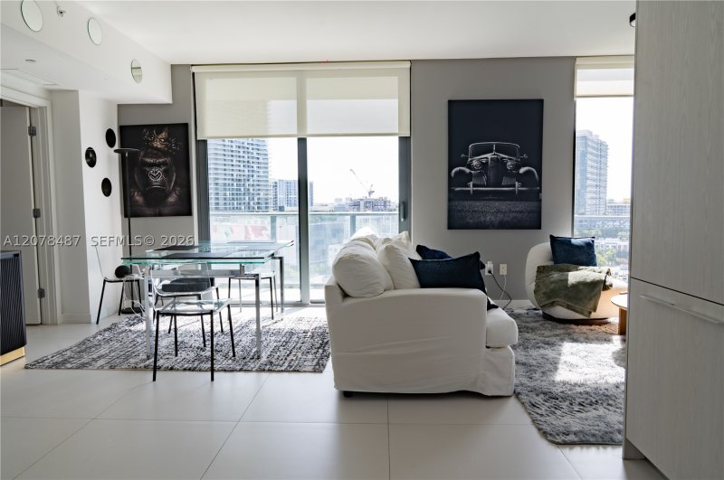 Comprar apartamento no Paraiso Bayviews 1209