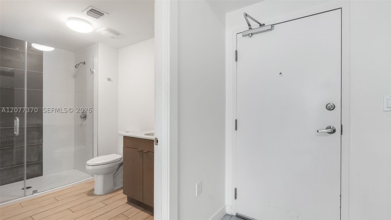 Apartment for rent at 26 Edgewater 515