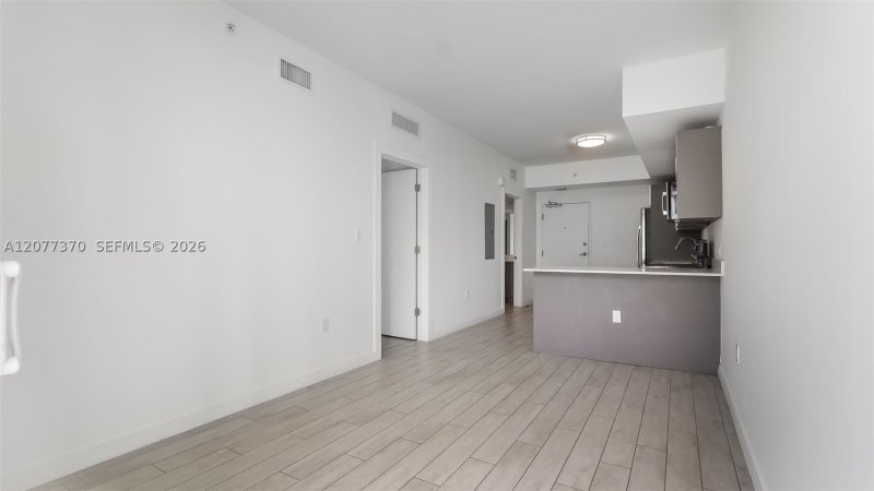 Apartment for rent at 26 Edgewater 515