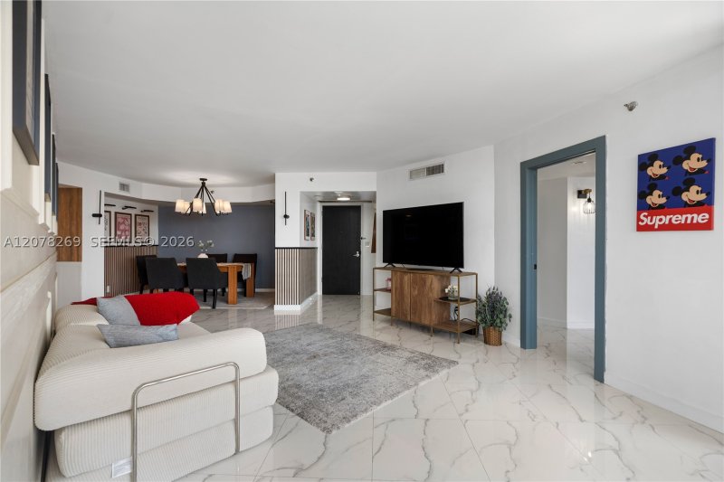 Apartment for rent at 1000 Williams Island 2803