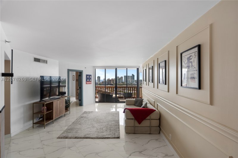 Apartment for rent at 1000 Williams Island 2803