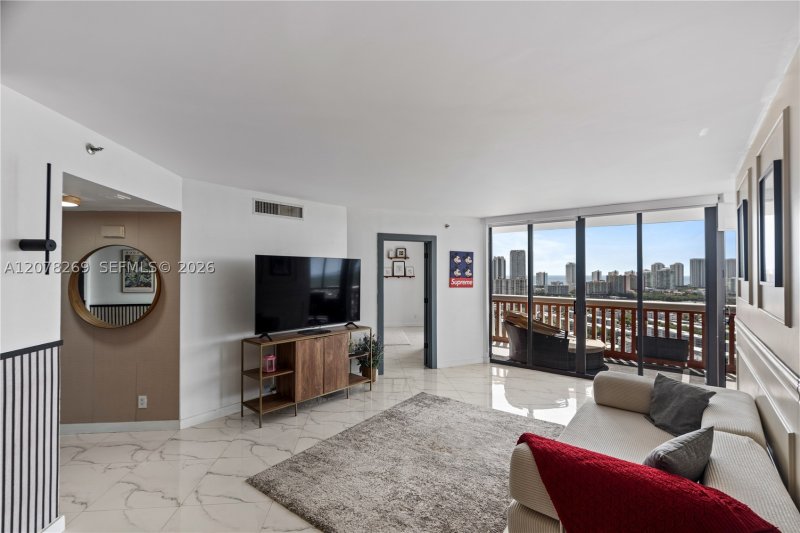 Apartment for rent at 1000 Williams Island 2803