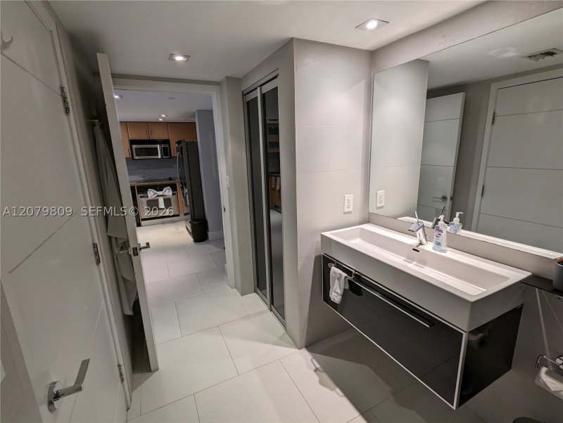Comprar apartamento no Skyline On Brickell 1104