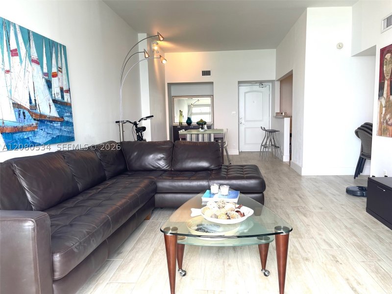 Apartment for rent at Arlen House PH08