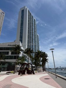 One Miami West Tower Apt #3901