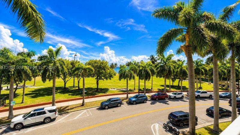 Condo for sale at Quantum 504