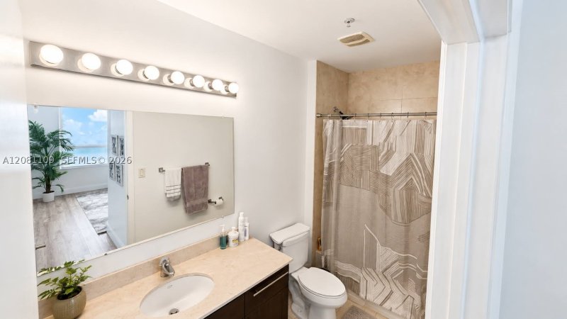 Condo for sale at Quantum 504