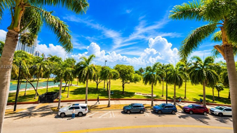 Condo for sale at Quantum 504