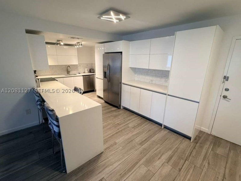 Alquiler de apartamento en Marbella Tower 606