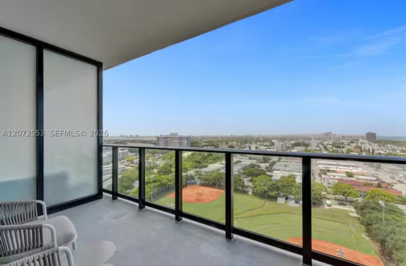 Comprar apartamento en 72 Park Miami Beach 1713