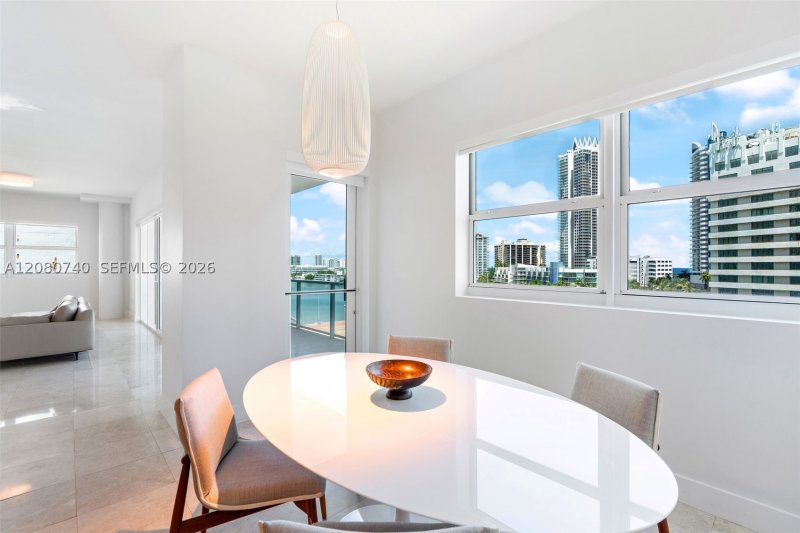 Comprar apartamento no Aqua Spear 702