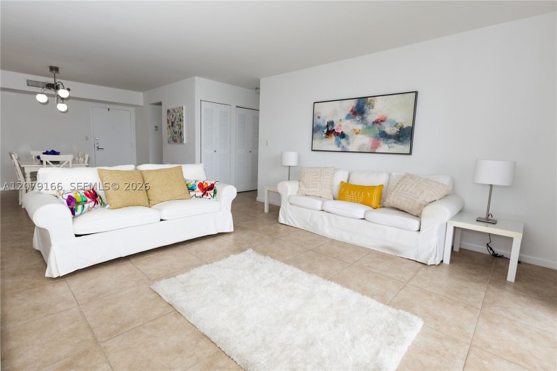 Comprar apartamento en Parc Central Aventura 702