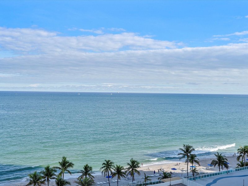 Comprar apartamento en Ocean Summit 1110