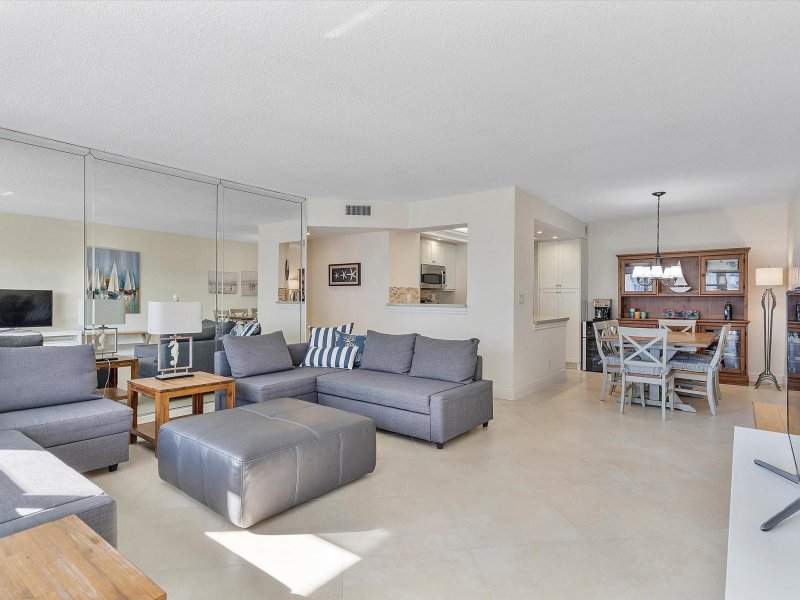 Comprar apartamento en Ocean Summit 1110