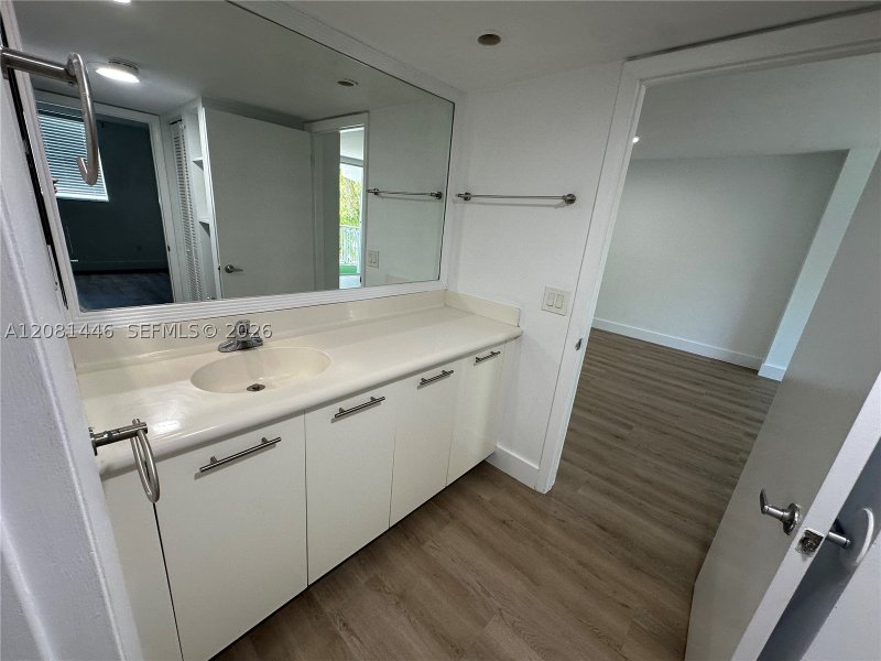 Alquiler de apartamento en Nirvana 2 C306