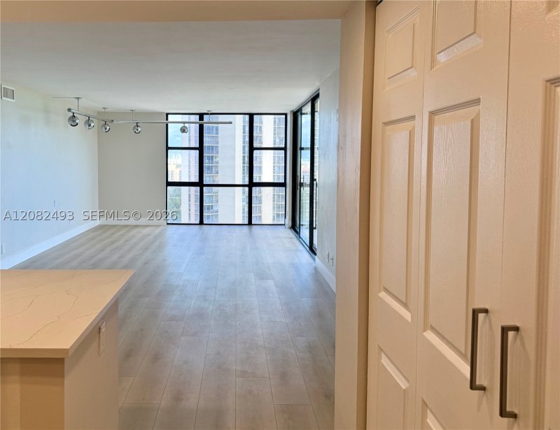 Comprar apartamento en Coronado I 1203