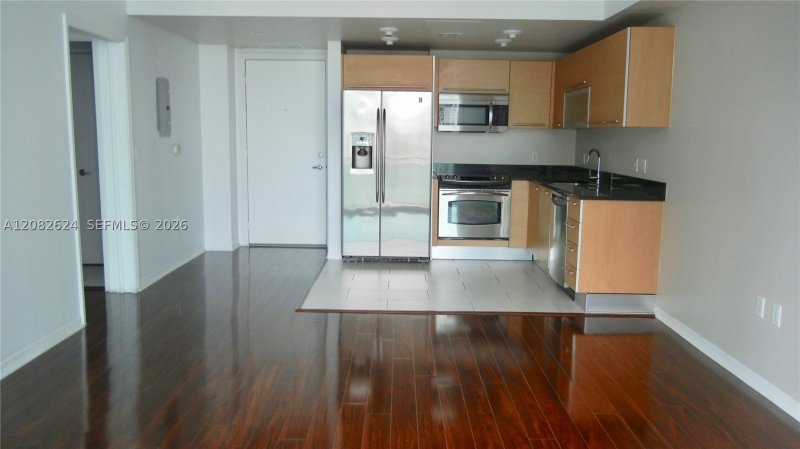 Comprar apartamento en The Plaza Tower II 2509