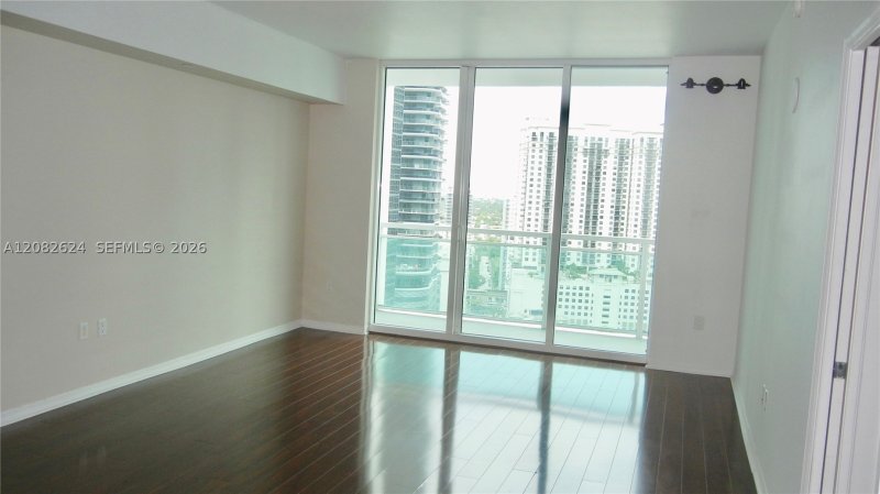 Comprar apartamento en The Plaza Tower II 2509