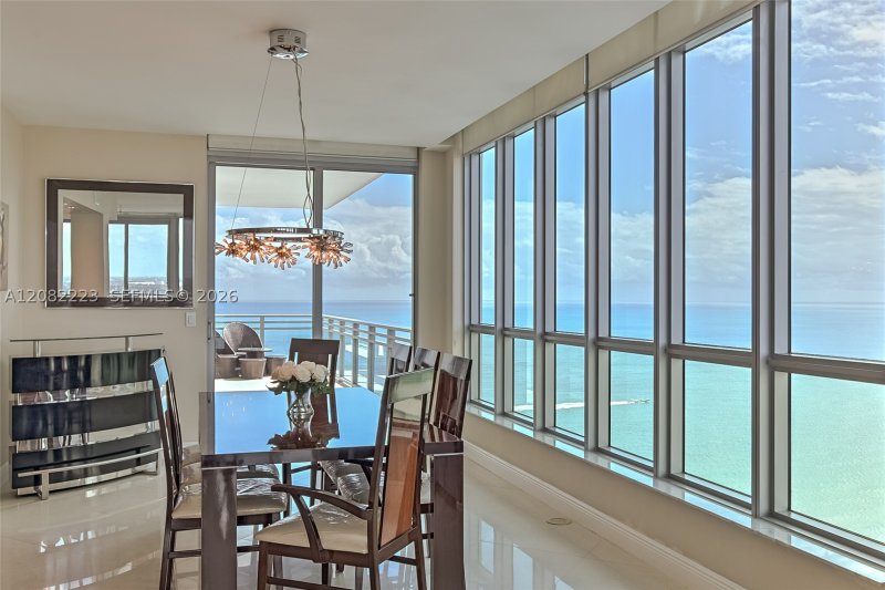 Apartment for rent at Diplomat Residences 2805