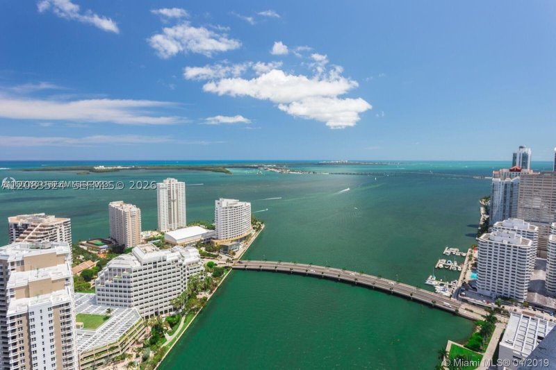 Apartment for rent at Icon Brickell Tower II 2702