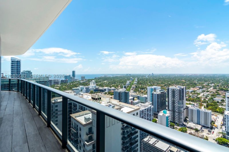 Alquiler de apartamento en Brickell Heights West 4206
