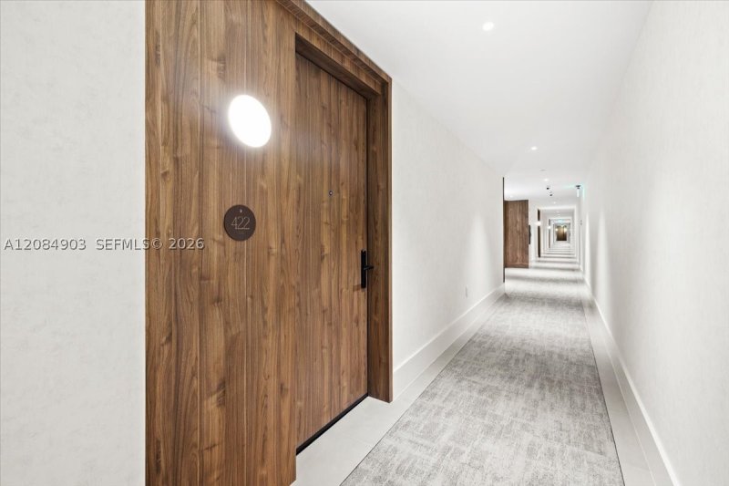 Condo for sale at 2200 Brickell 422