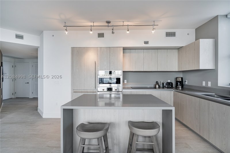 Comprar apartamento en Hyde Beach House R1609