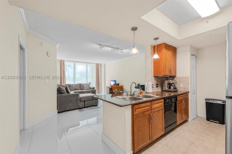 Comprar apartamento no Cite On The Bay 408