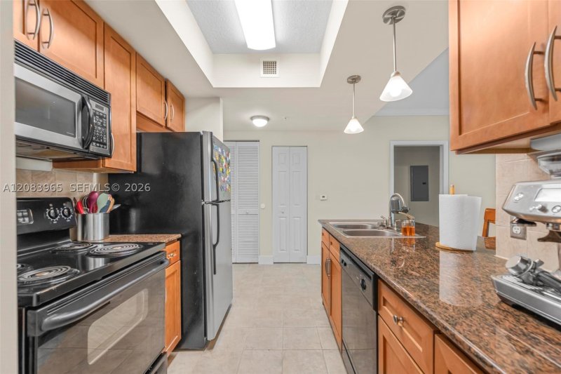 Comprar apartamento no Cite On The Bay 408