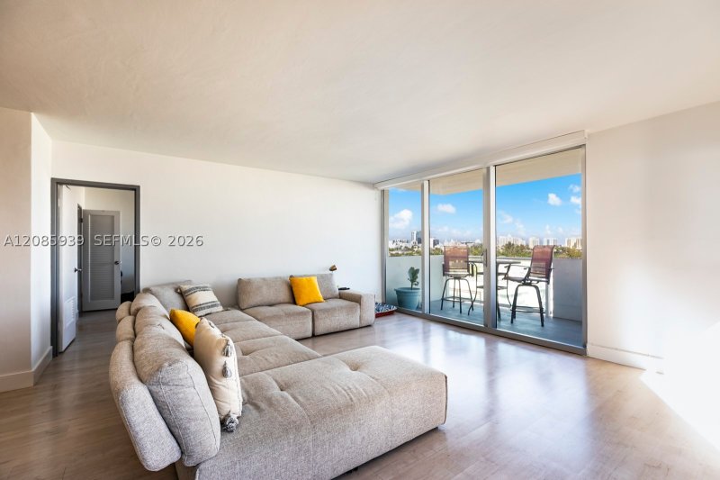 Comprar apartamento en Mirador North Tower 907
