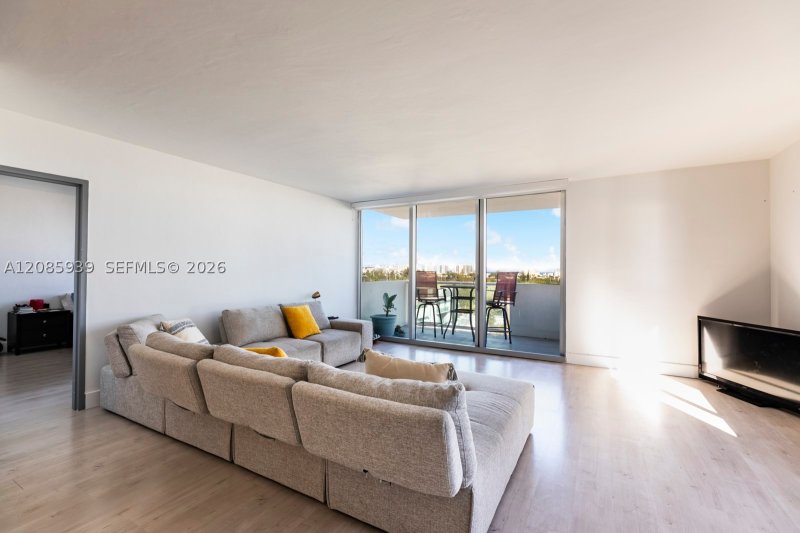 Comprar apartamento en Mirador North Tower 907