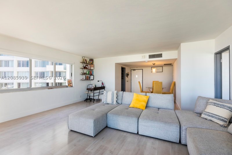 Comprar apartamento en Mirador North Tower 907