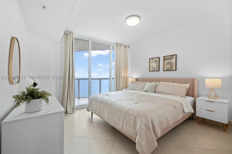 Alquiler de apartamento en La Perla 1710