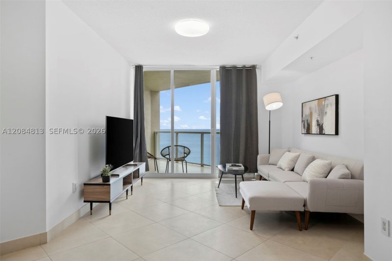 Alquiler de apartamento en La Perla 1710