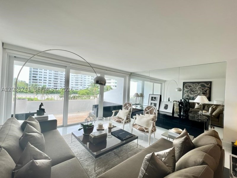 Alquiler de apartamento en Commodore Club East 405