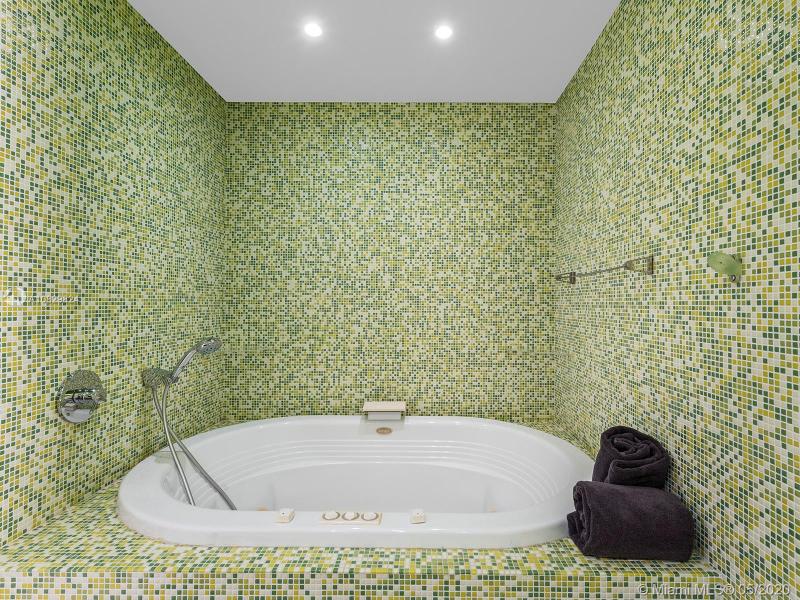 Property photo # 0