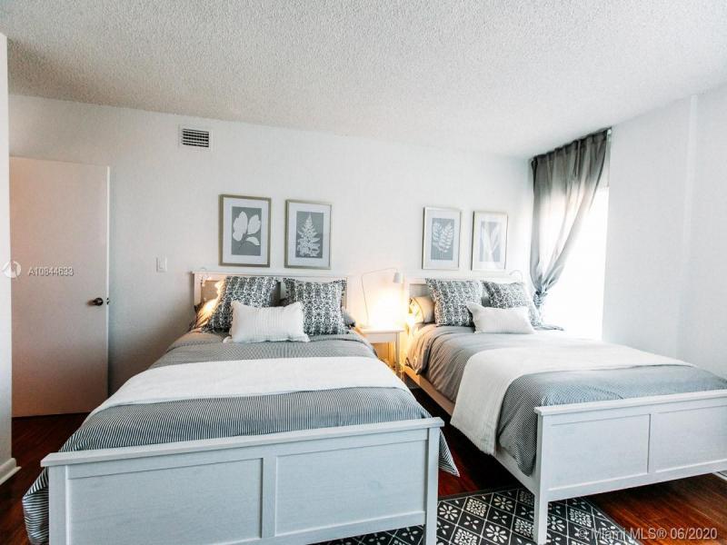 Property photo # 4