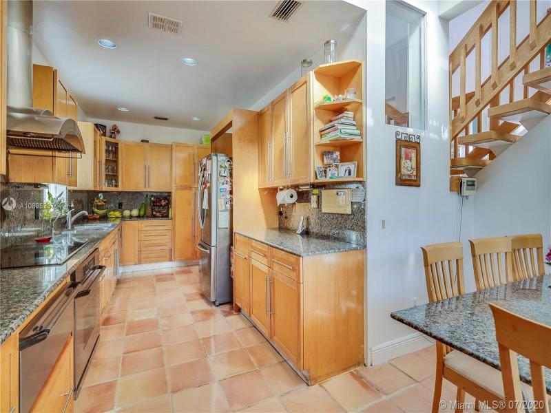 Property photo # 0