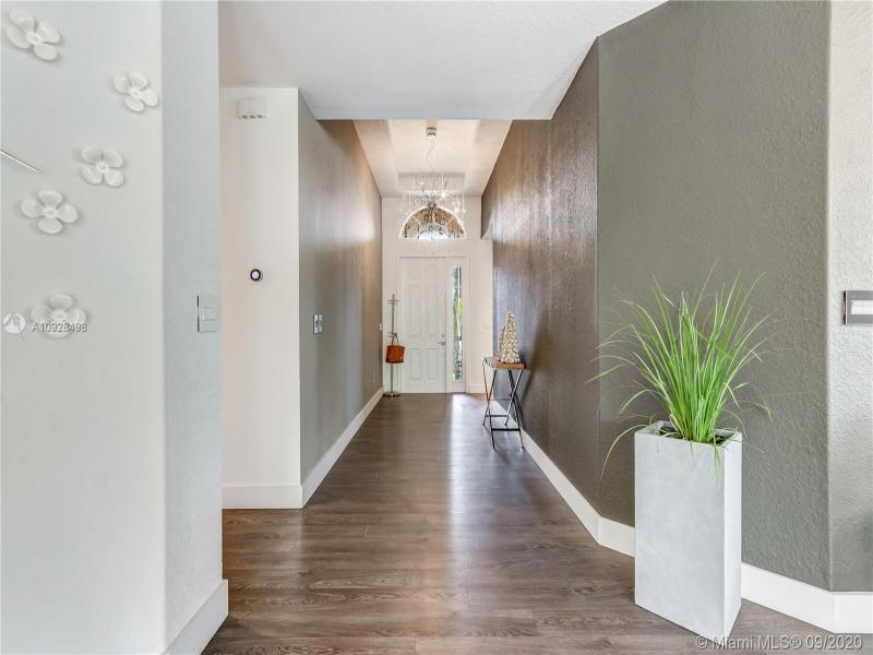 Property photo # 9