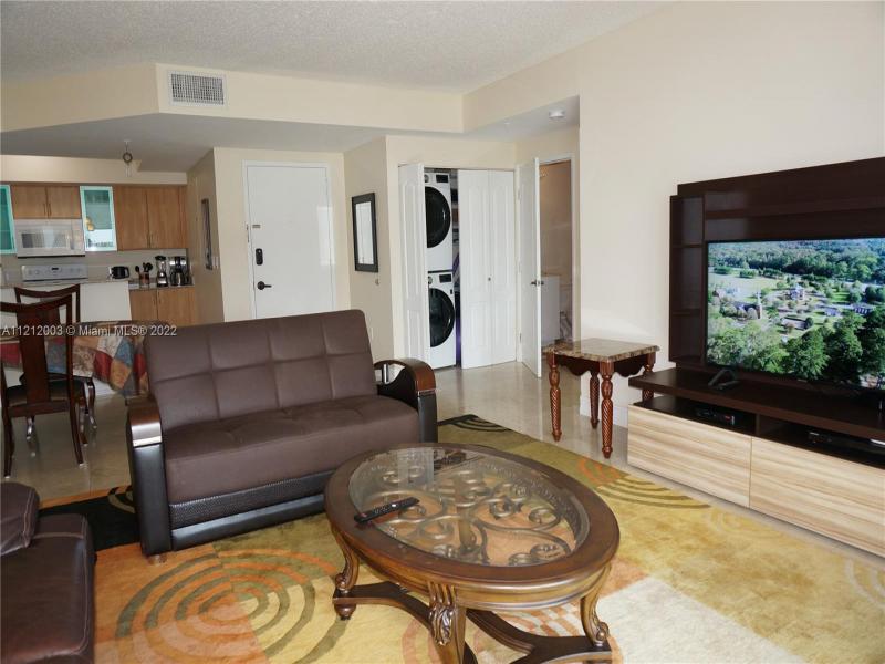 Alquiler de apartamento en King David 806