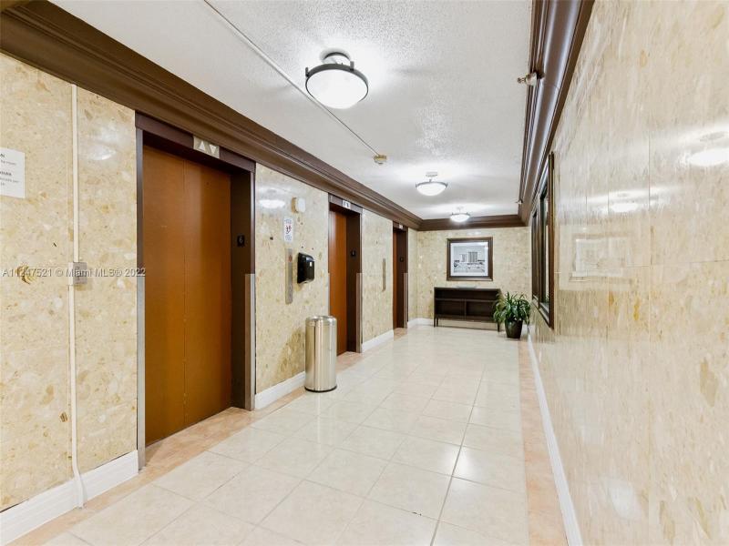 Condo for sale at Aventura Beach Club 218
